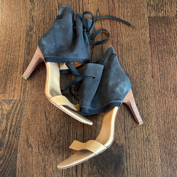 SEE BY CHLOE Black and Tan Suede and Leather Heels - Picture 6 of 11